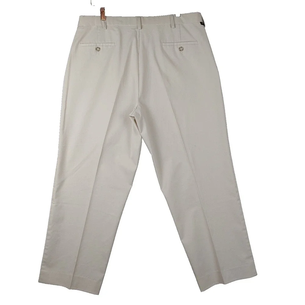 Dockers Pants‎ Mens 36x29 (Actual 37x27) Ivory Flat Front Relaxed Fit Golf Chino